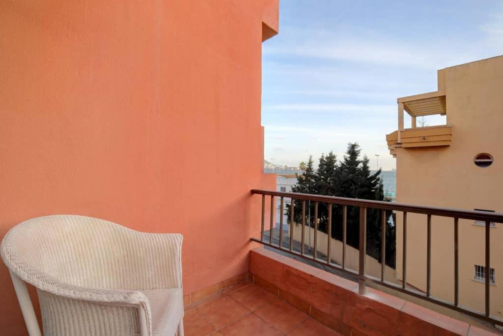 Апартаменти Duplex Con Vistas Al Mar Ла-Лінеа-де-ла-Консепсьйон Екстер'єр фото